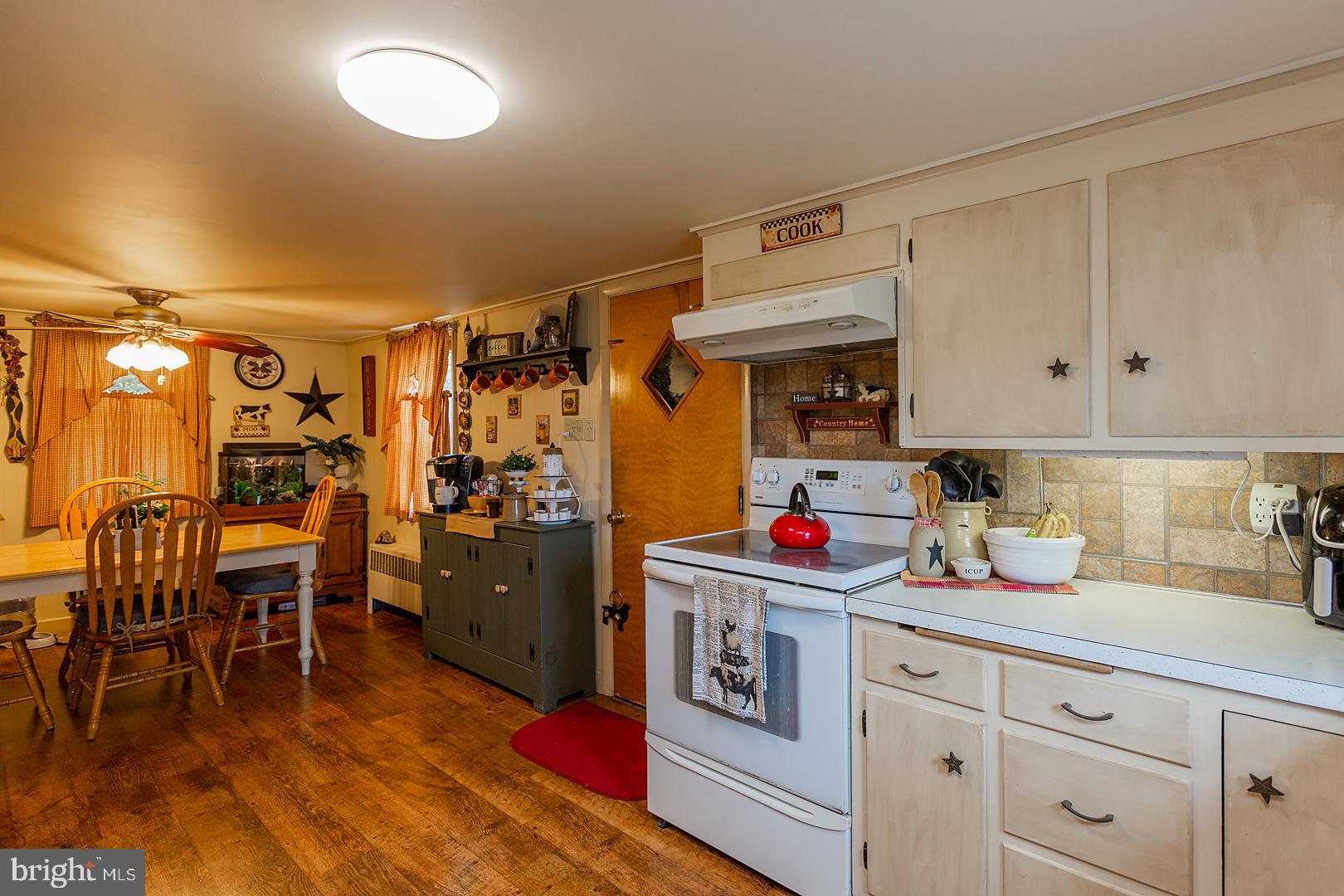 4532 Fairview Road Columbia, PA 17512 - Photo 10 of 49 Gallery Image 10