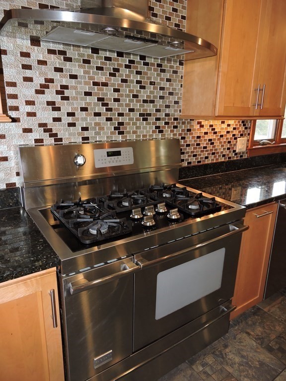 70 Hanson Road Charlton, MA 01507 - Photo 28 of 42