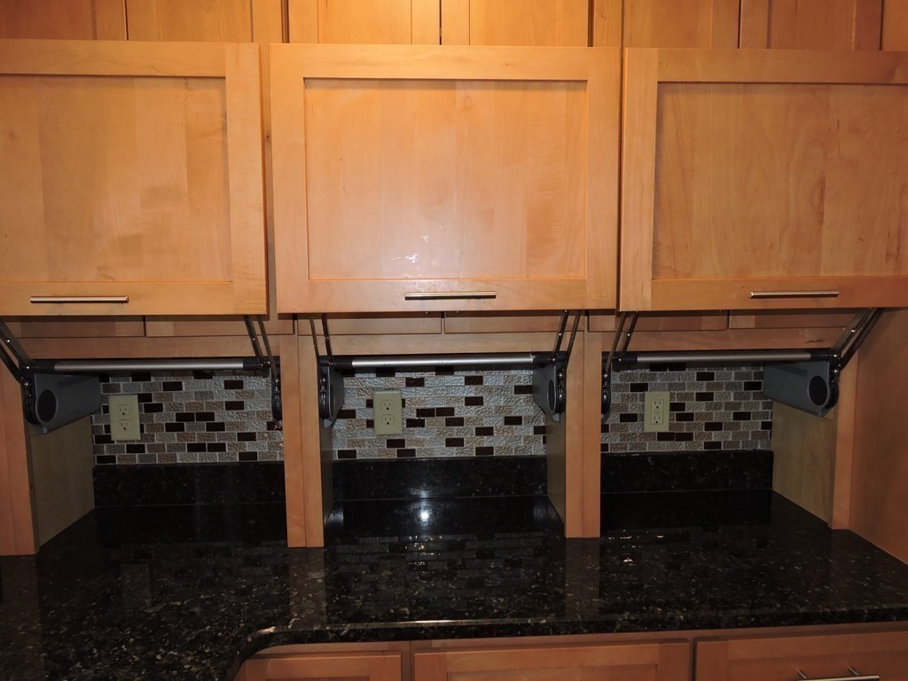 70 Hanson Road Charlton, MA 01507 - Photo 31 of 42