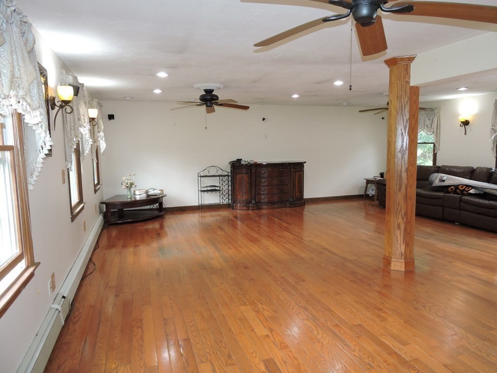 70 Hanson Road Charlton, MA 01507 - Photo 6 of 42