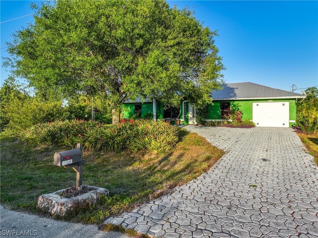 6144 Stratton Road Fort Myers, FL 33905 - Photo 2 of 23 Gallery Image 2