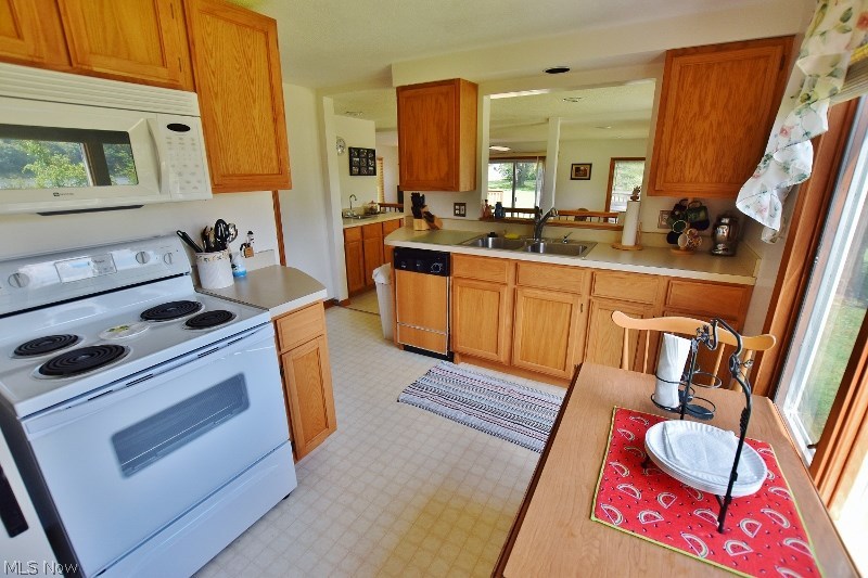 7044 Forest Road Southwest Dellroy, OH 44620 - Photo 16 of 32 Gallery Image 16
