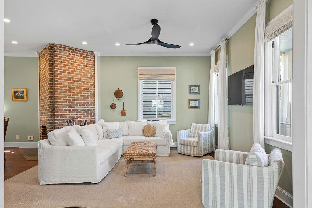 638 Rutledge Avenue Charleston, SC 29403 - Photo 5 of 48 IMG_1315
