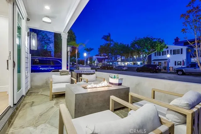 $30,000 | 1508 East Balboa Boulevard, Newport Beach, CA 92661