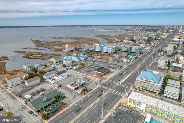 $415,000 | 7401 Atlantic Avenue, Unit 33, Ocean City, MD 21842