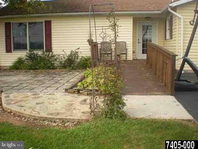 129 Clearview Road Aspers, PA 17304 - Photo 4 of 28