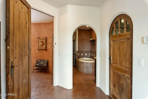 $4,800,000 | 4320 East Desert Crest Drive, Paradise Valley, AZ 85253