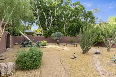 $4,800,000 | 4320 East Desert Crest Drive, Paradise Valley, AZ 85253