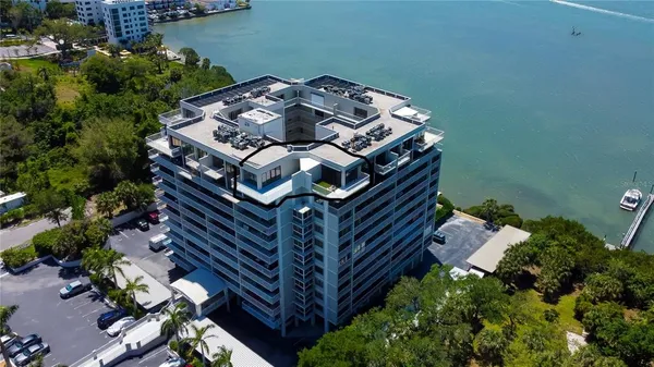$4,995 | 500 North Osceola Avenue, Unit H, Clearwater, FL 33755