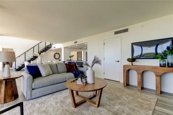 $4,995 | 500 North Osceola Avenue, Unit H, Clearwater, FL 33755