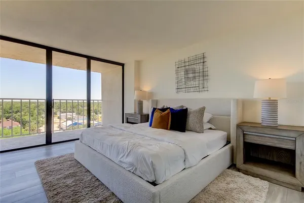 $4,995 | 500 North Osceola Avenue, Unit H, Clearwater, FL 33755