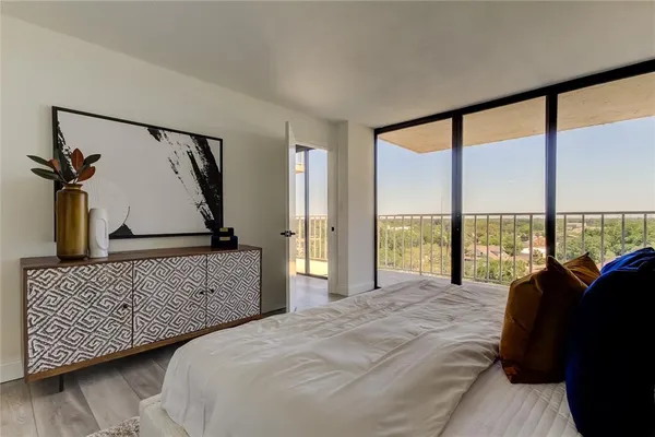 $4,995 | 500 North Osceola Avenue, Unit H, Clearwater, FL 33755