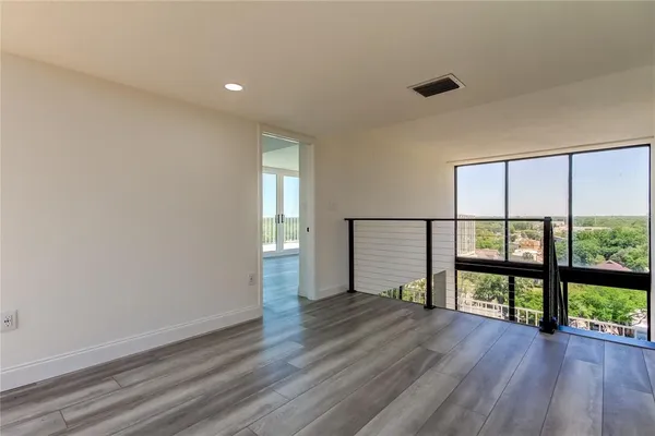 $4,995 | 500 North Osceola Avenue, Unit H, Clearwater, FL 33755