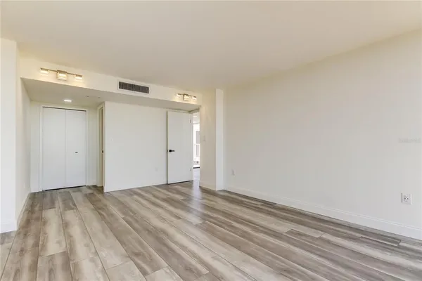 $4,995 | 500 North Osceola Avenue, Unit H, Clearwater, FL 33755