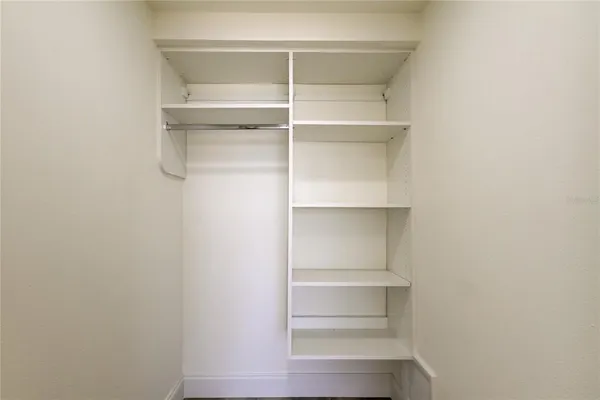 $4,995 | 500 North Osceola Avenue, Unit H, Clearwater, FL 33755