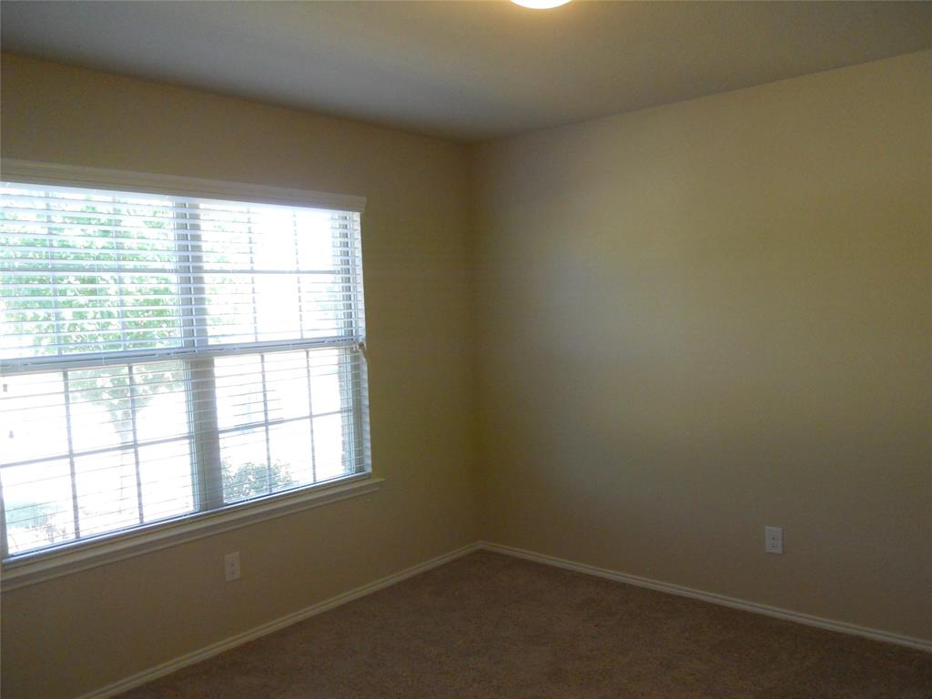 1205 Jasper Crossing Princeton, TX 75407 - Photo 16 of 22