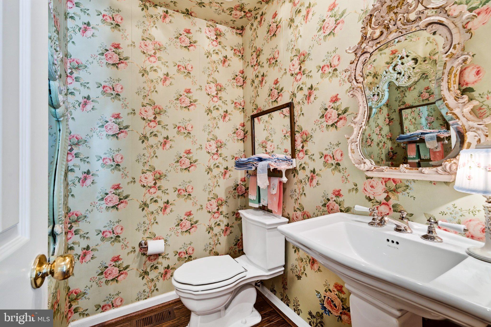 470 Inveraray Villanova, PA 19085 - Photo 39 of 81 Gallery Image 39