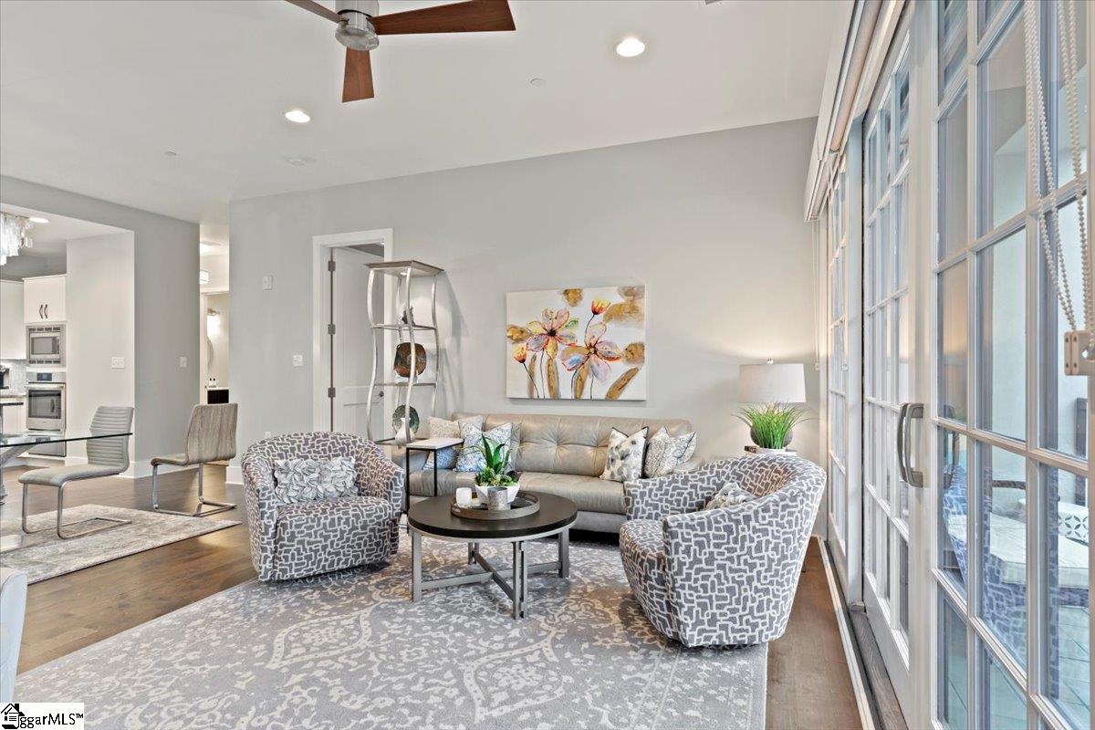 121 Rhett Street, Unit 304 Greenville, SC 29601 - Photo 17 of 36 Gallery Image 17
