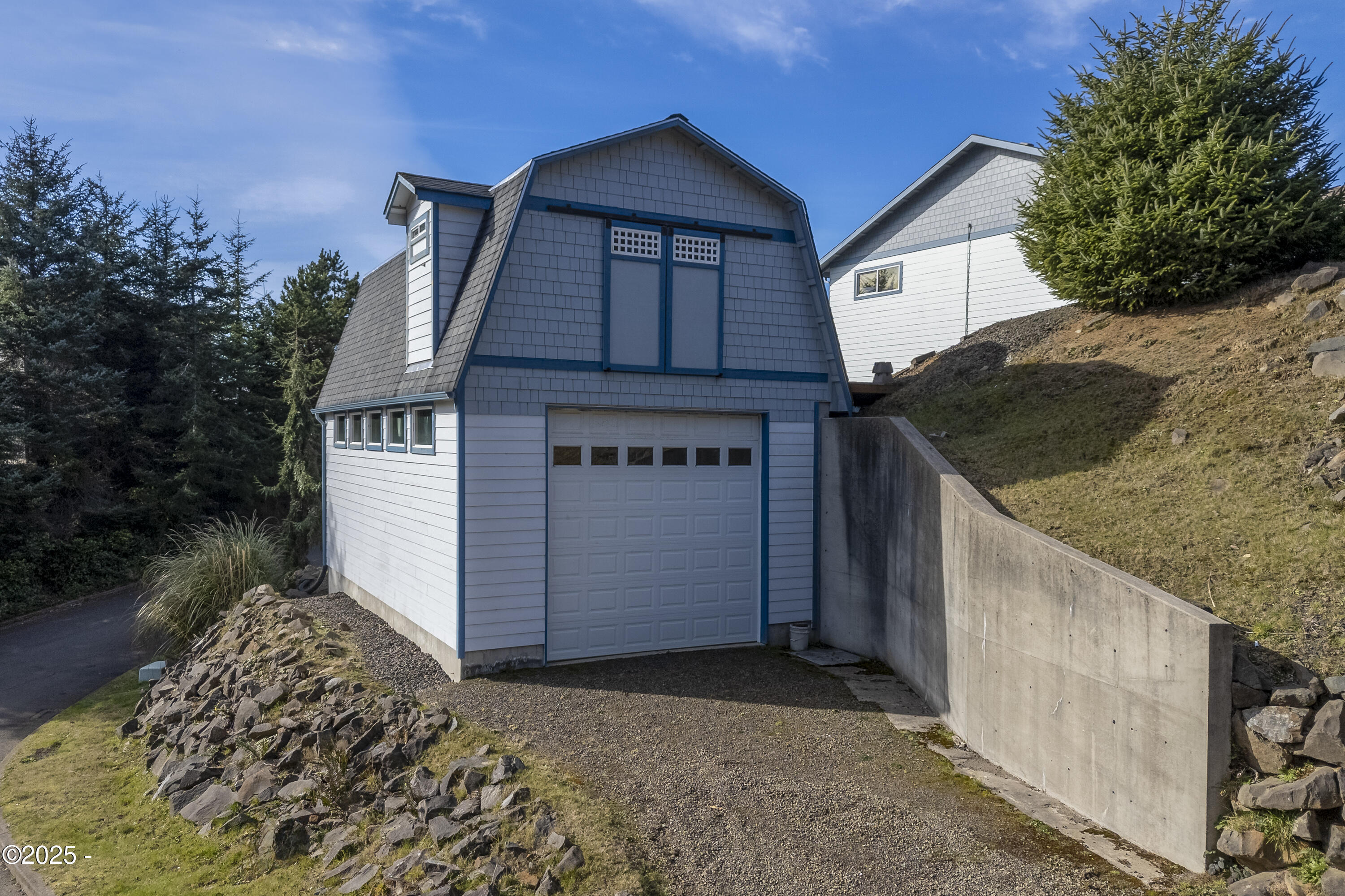 455 Southeast Scenic Loop Newport, OR 97365 - Photo 42 of 46
