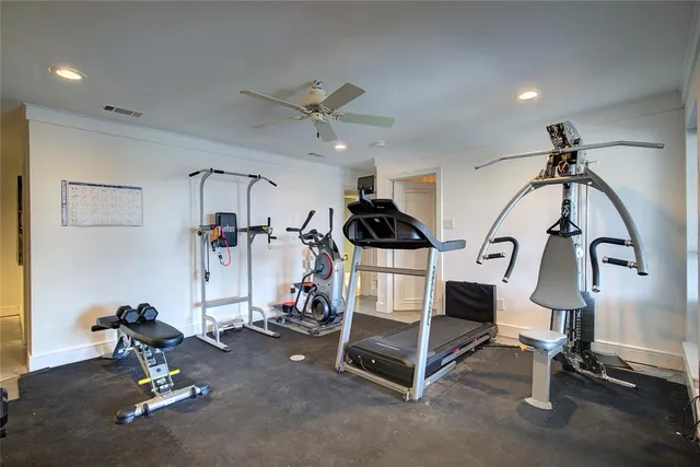 $1,549,000 | 20 Intrepid Circle, Rockwall, TX 75032