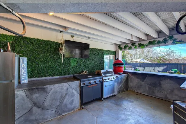 $1,549,000 | 20 Intrepid Circle, Rockwall, TX 75032