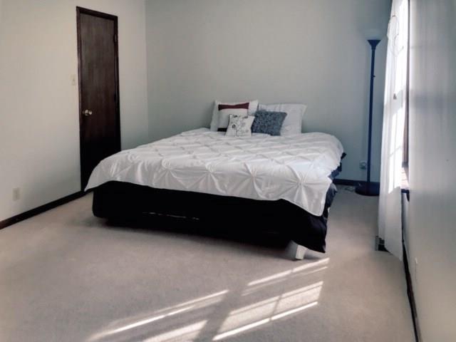 8709 Fox Ridge Lane Indianapolis, IN 46256 - Photo 11 of 36 Gallery Image 11