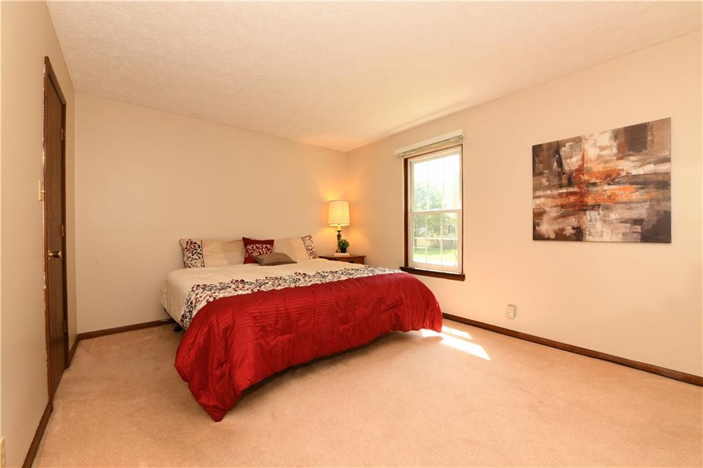 8709 Fox Ridge Lane Indianapolis, IN 46256 - Photo 22 of 36 Gallery Image 22