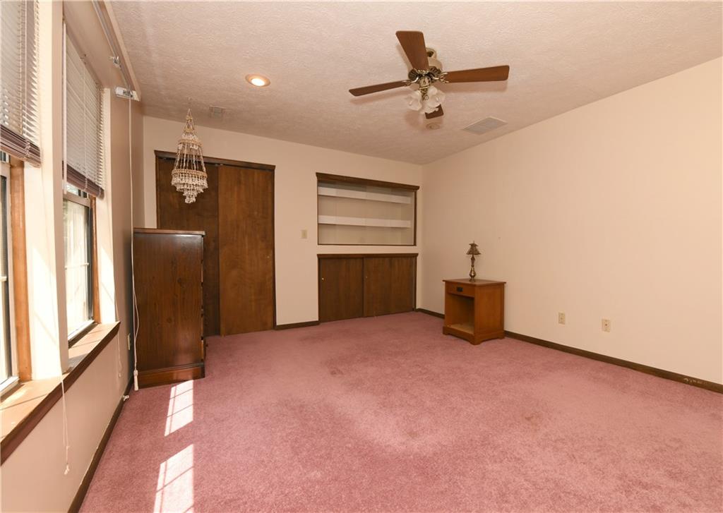 8709 Fox Ridge Lane Indianapolis, IN 46256 - Photo 28 of 36 Gallery Image 28