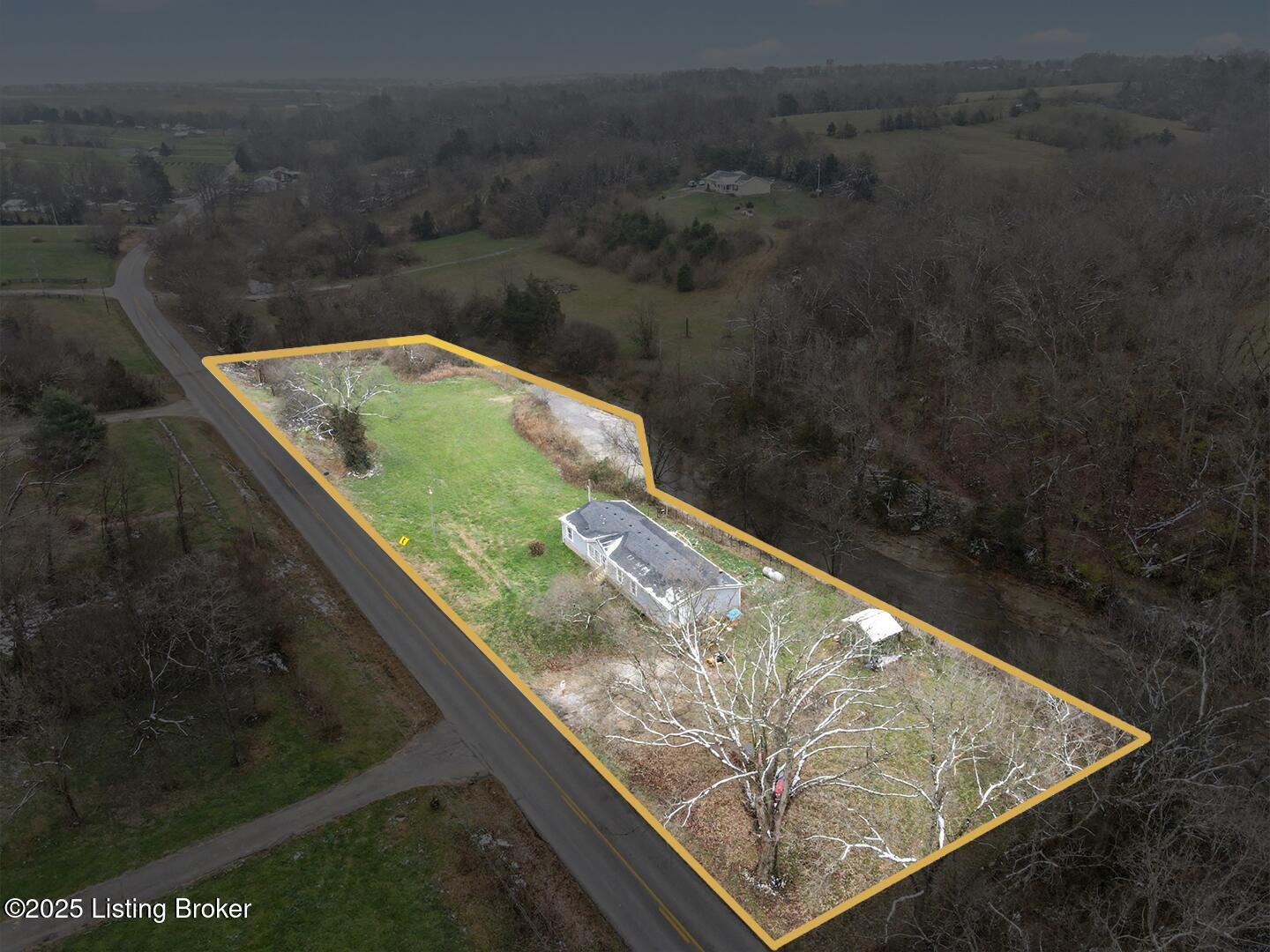 3900 Highgrove Road Coxs Creek, KY 40013 - Photo 2 of 30 0. propoerty line fix