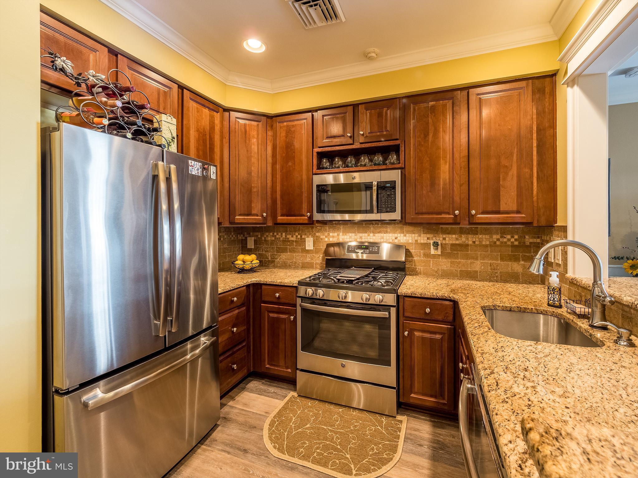 13 Fox Court Delanco, NJ 08075 - Photo 2 of 22