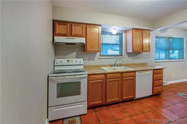 $225,000 | 212 Village Pine Drive, New Albany, IN 47150