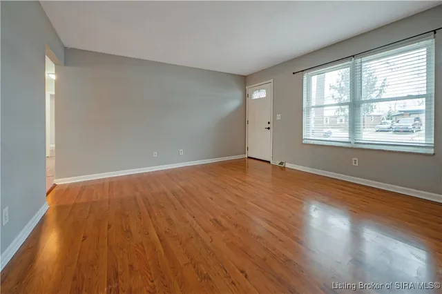 $210,000 | 212 Village Pine Drive, New Albany, IN 47150