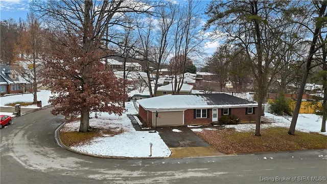 $210,000 | 212 Village Pine Drive, New Albany, IN 47150