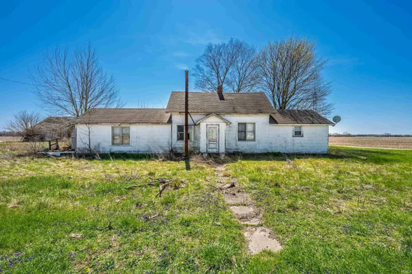 $75,000 | 3011 East County Road 1800 North, Summitville, IN 46070