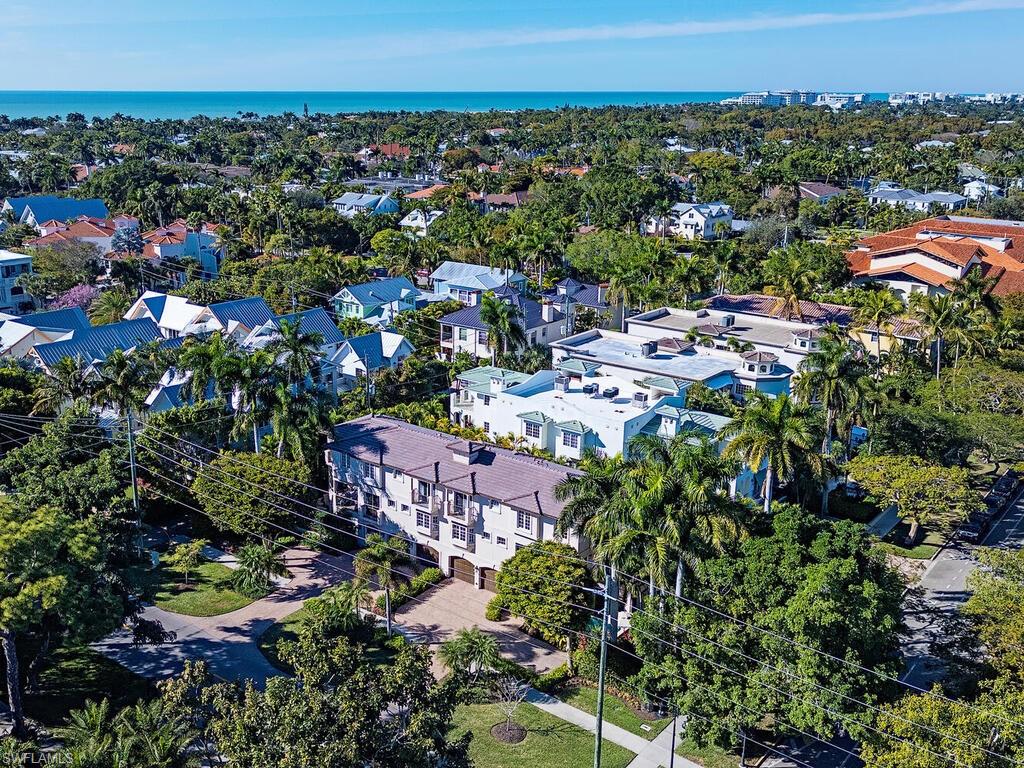 597 4th Avenue South, Unit 2 Naples, FL 34102 - Photo 16 of 17