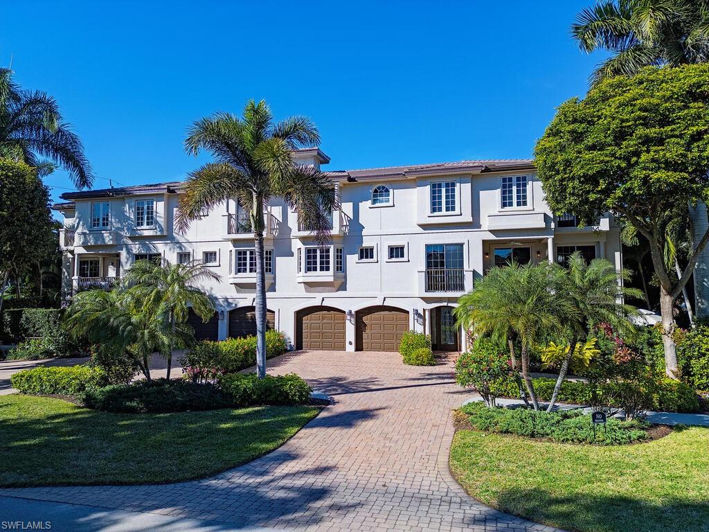 597 4th Avenue South, Unit 2 Naples, FL 34102 - Photo 17 of 17