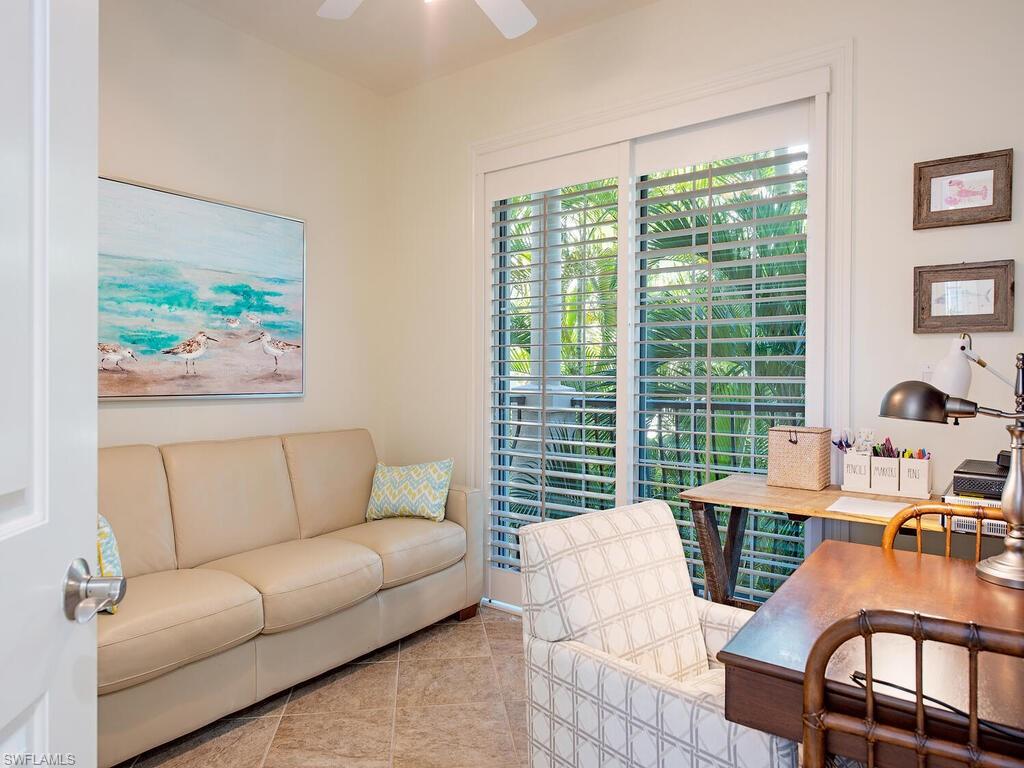 597 4th Avenue South, Unit 2 Naples, FL 34102 - Photo 8 of 17