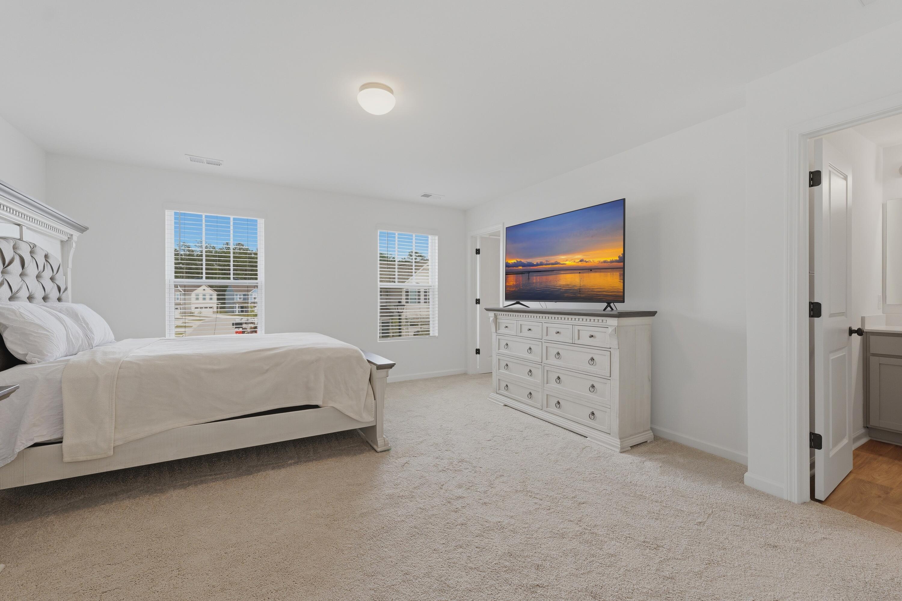 290 Surfbird Road Summerville, SC 29486 - Photo 14 of 27 027_P1008233