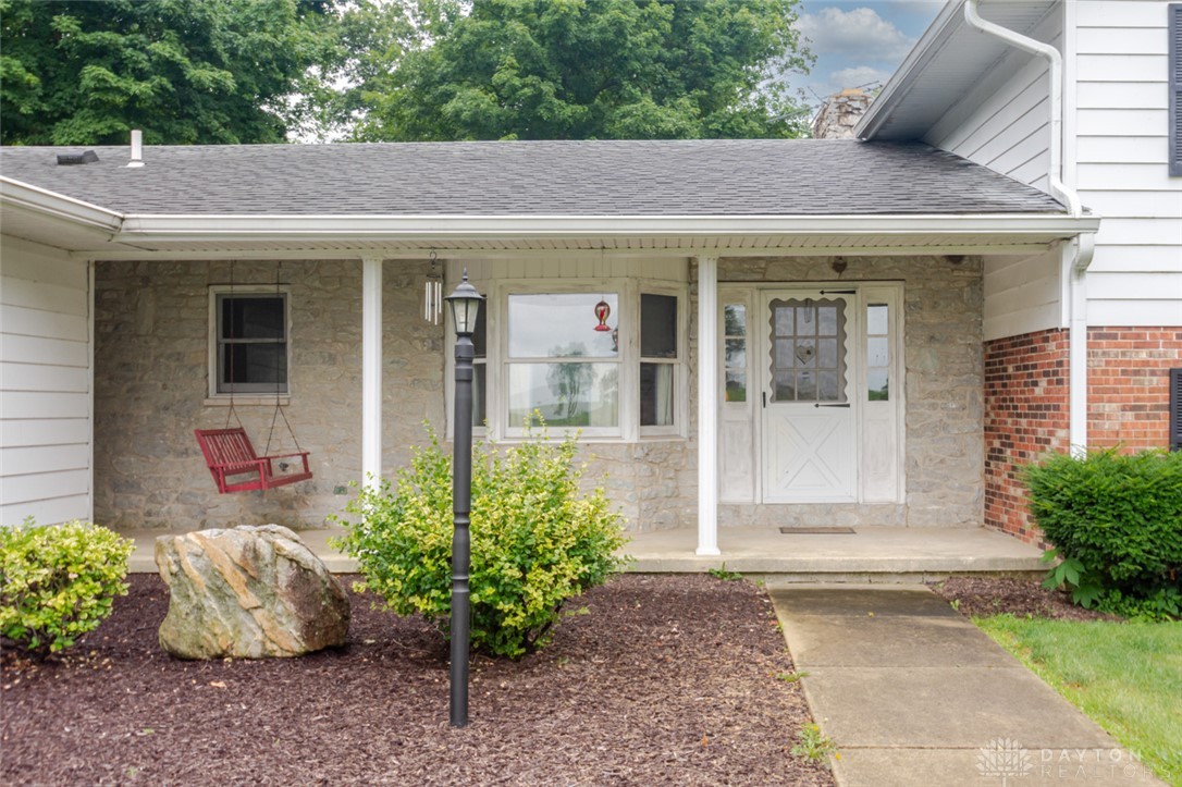 2274 Mann Road Eaton, OH 45320 - Photo 5 of 55