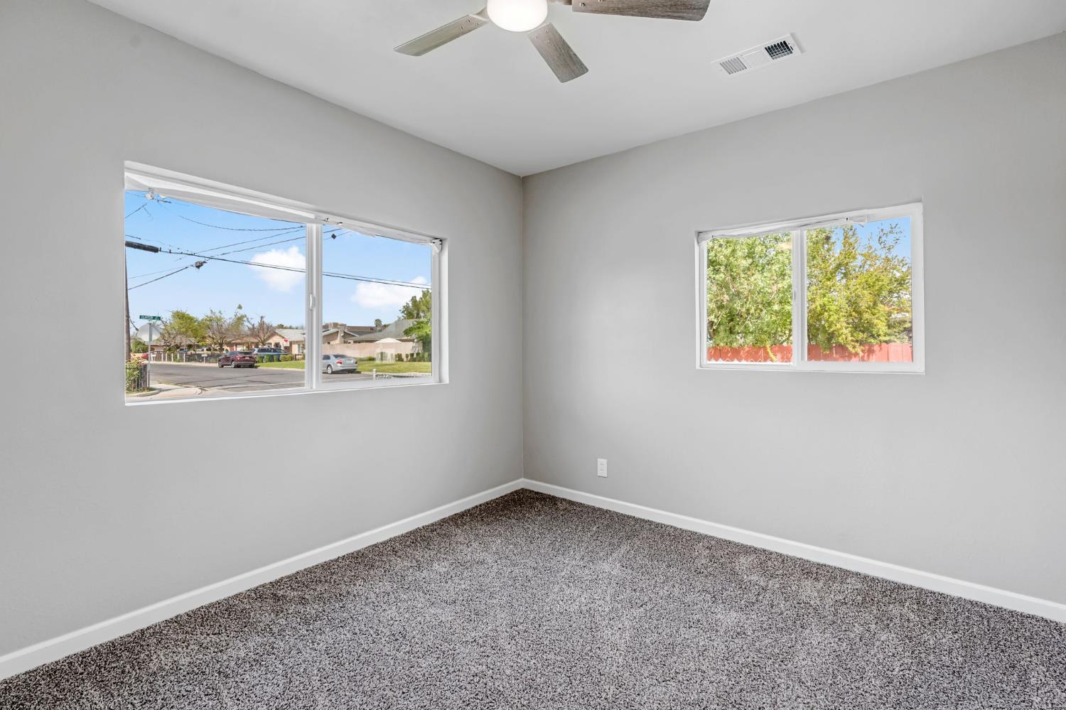 914 Clinton Street Madera, CA 93638 - Photo 21 of 32
