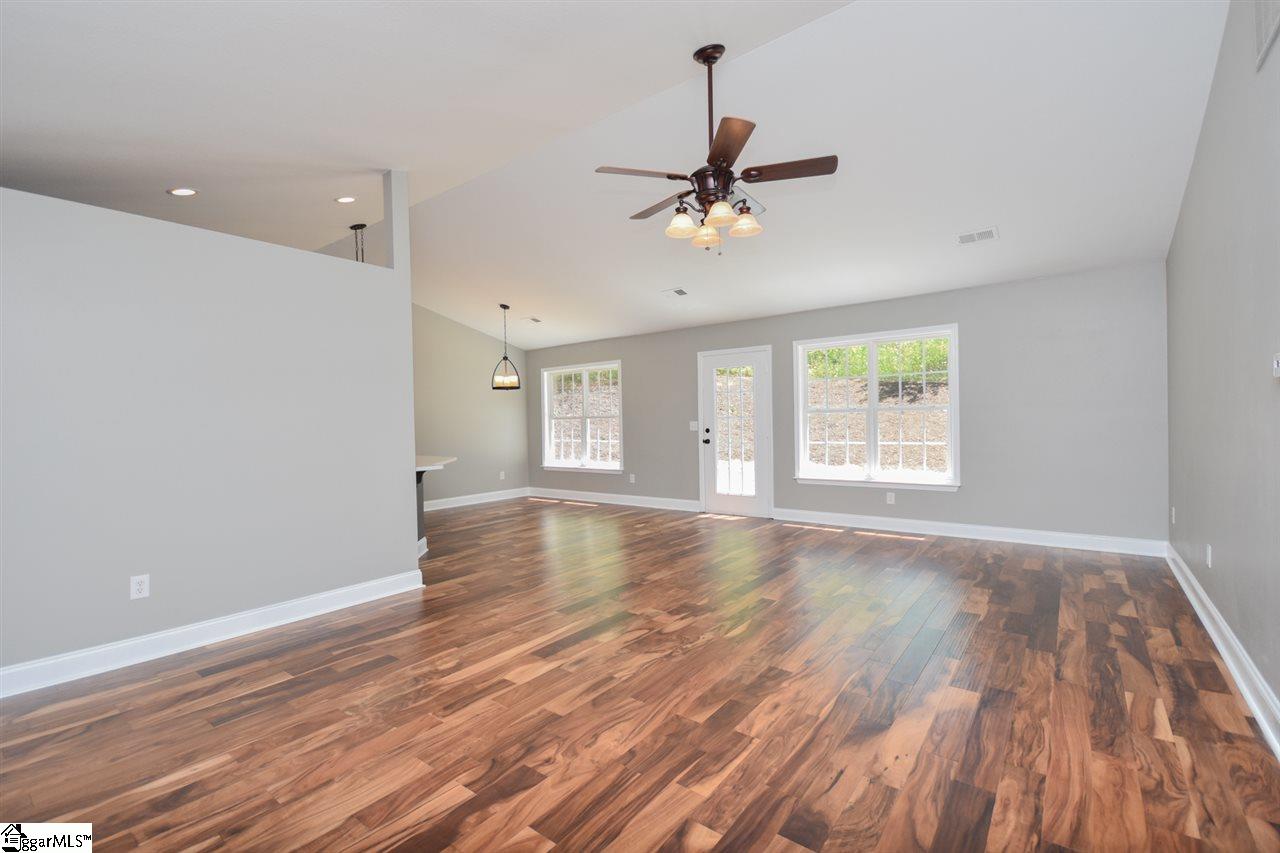 31 Birch Tree Road Greer, SC 29651 - Photo 16 of 35