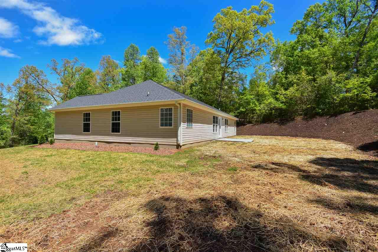 31 Birch Tree Road Greer, SC 29651 - Photo 32 of 35