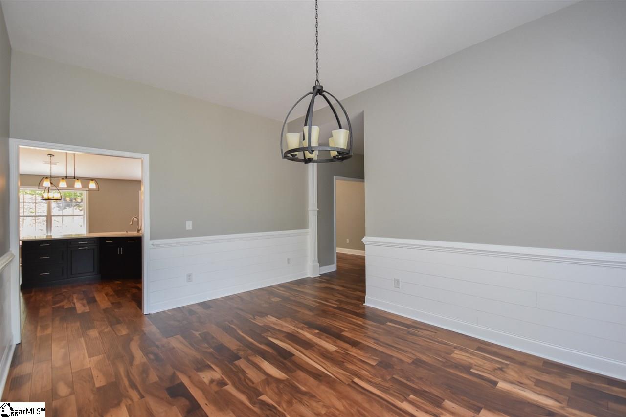 31 Birch Tree Road Greer, SC 29651 - Photo 7 of 35