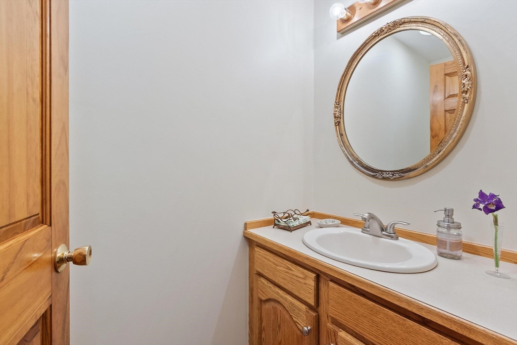 36 Country Lane Princeton, MA 01541 - Photo 23 of 42