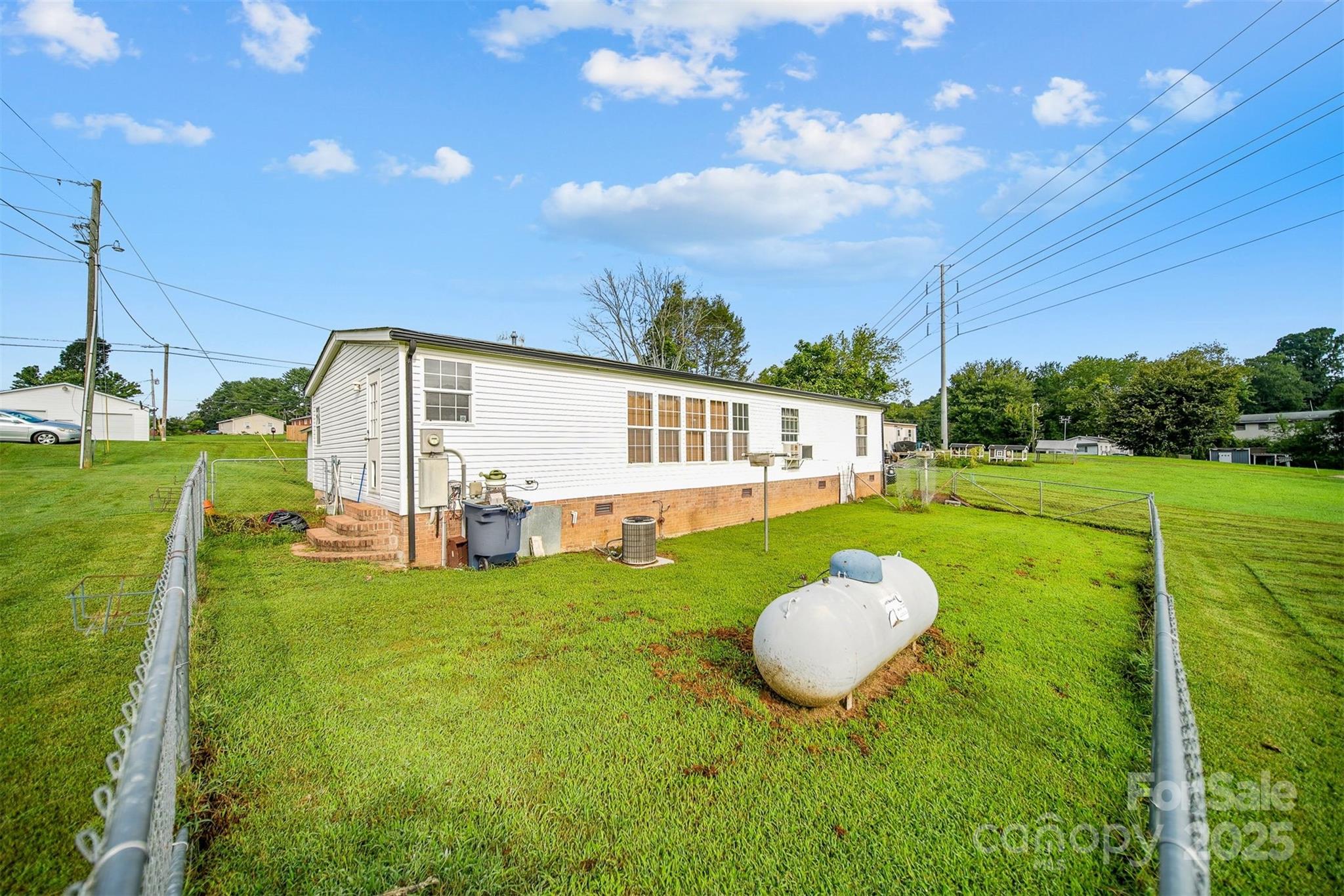 2004 Stamey Road Hudson, NC 28638 - Photo 24 of 30 Gallery Image 24