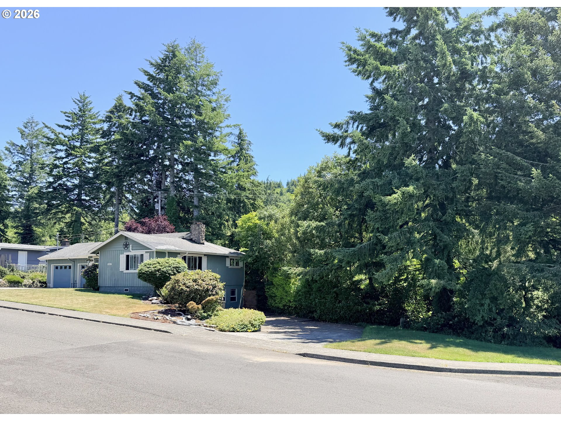 2260 Arthur Drive Reedsport, OR 97467 - Photo 4 of 36 Exterior