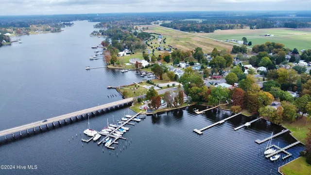 $895,000 | 107 South Main Street, Bath, NC 27808