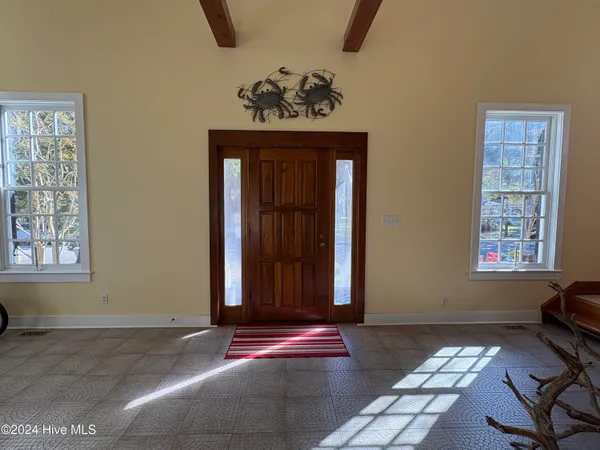 $895,000 | 107 South Main Street, Bath, NC 27808