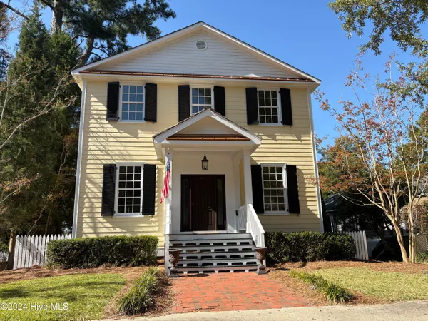 $895,000 | 107 South Main Street, Bath, NC 27808