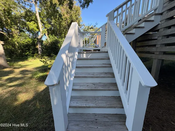 $895,000 | 107 South Main Street, Bath, NC 27808